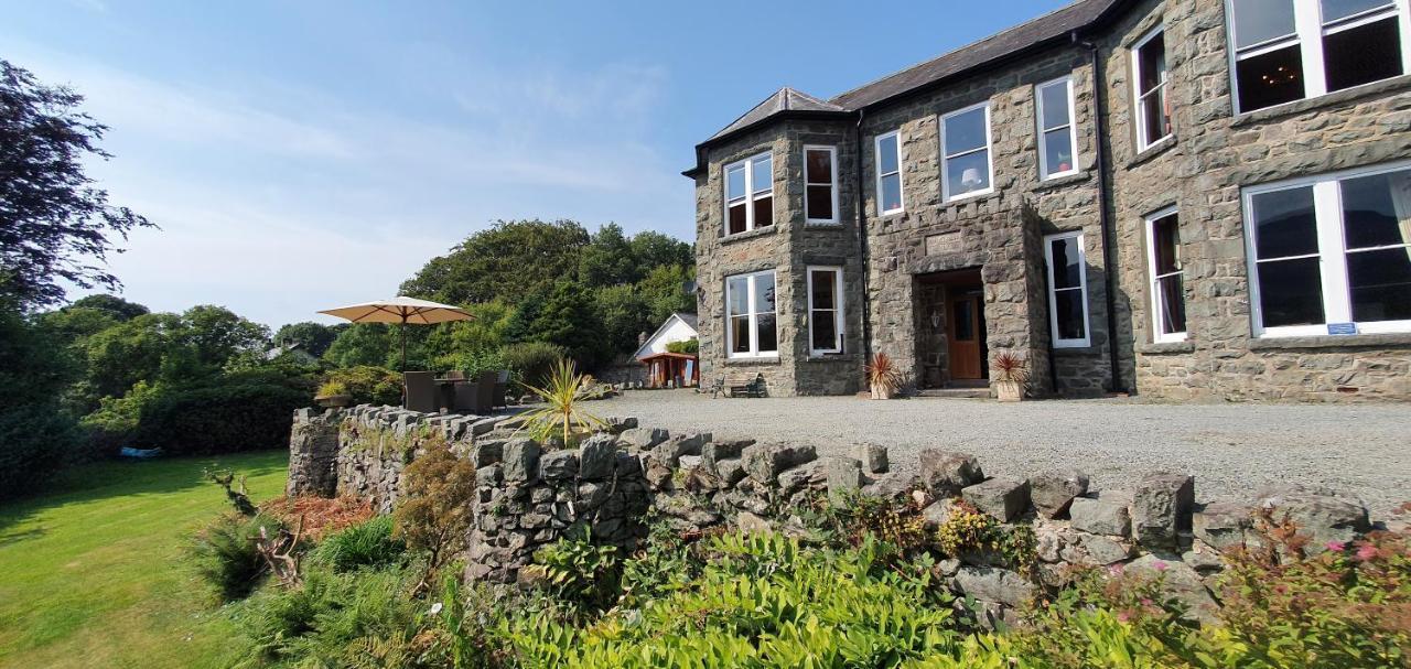 Large Mach Apartment At Pen Y Coed Hall ドルゲラウ エクステリア 写真